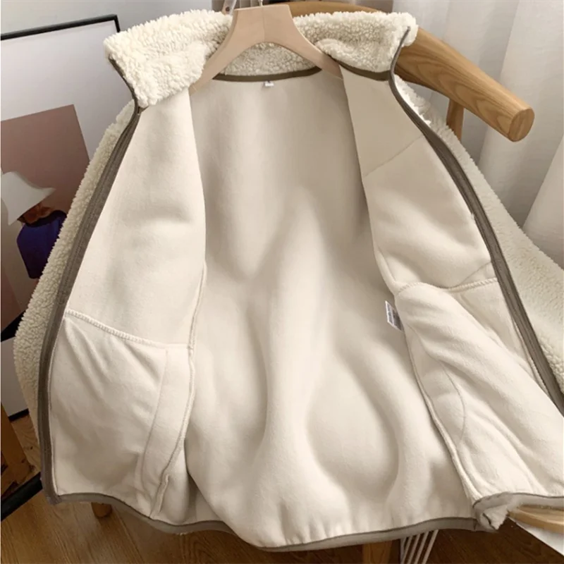 Lilly - teddy vest