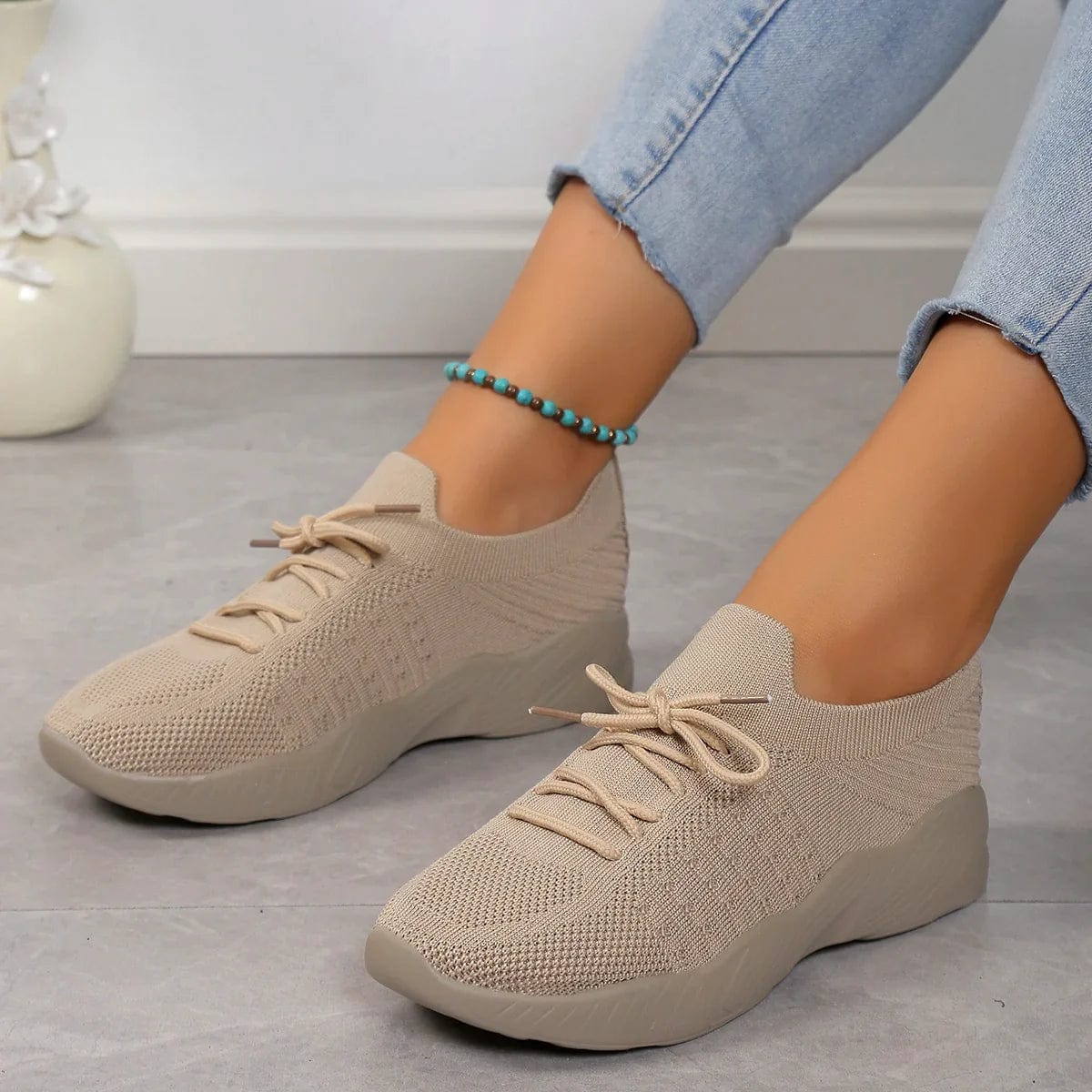 Carlotta - Breathable sports shoes made of mesh