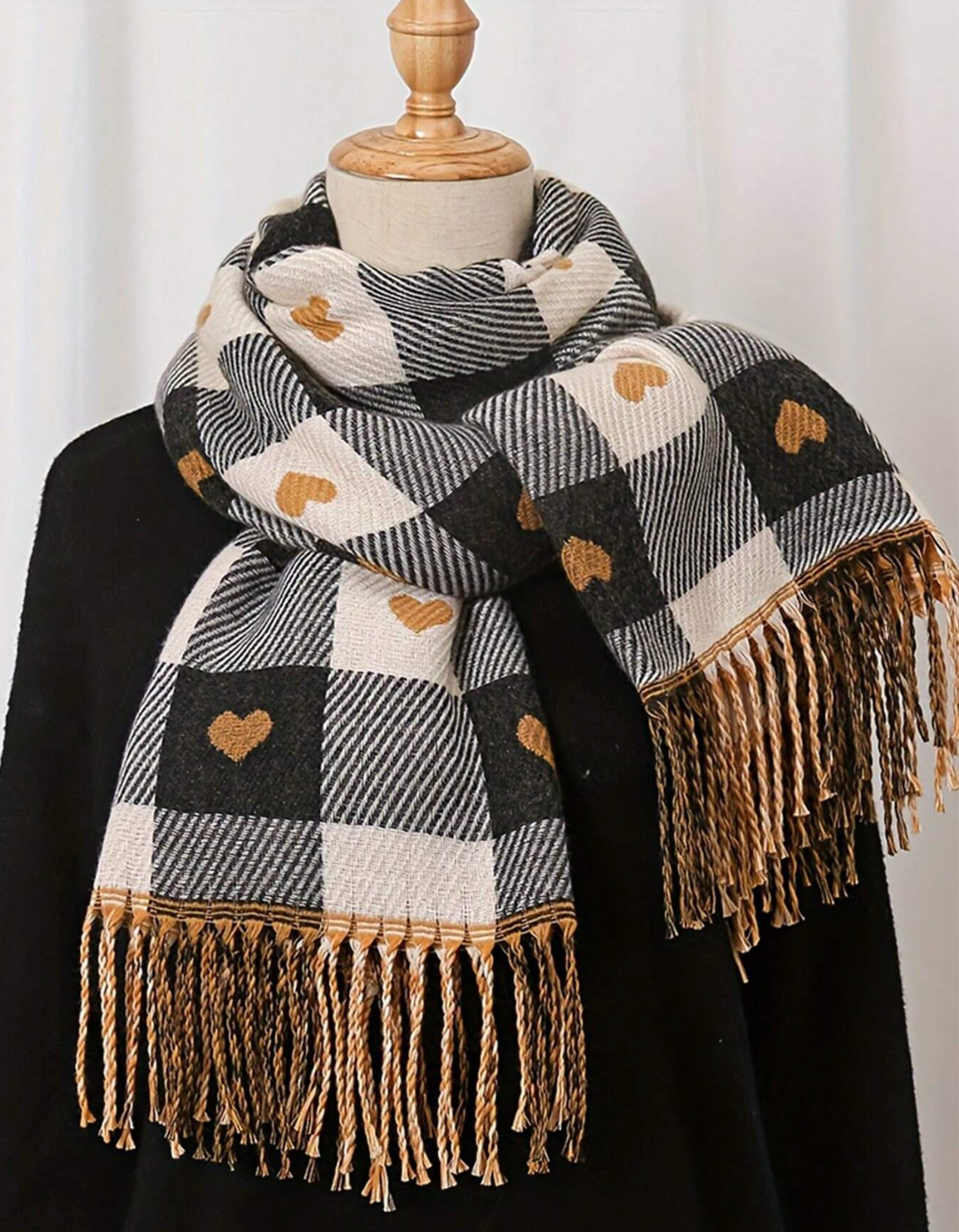 Nero - Elegant Scarf