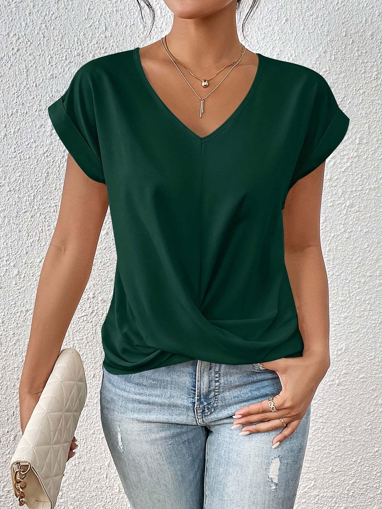 Cleo - Casual T-shirt