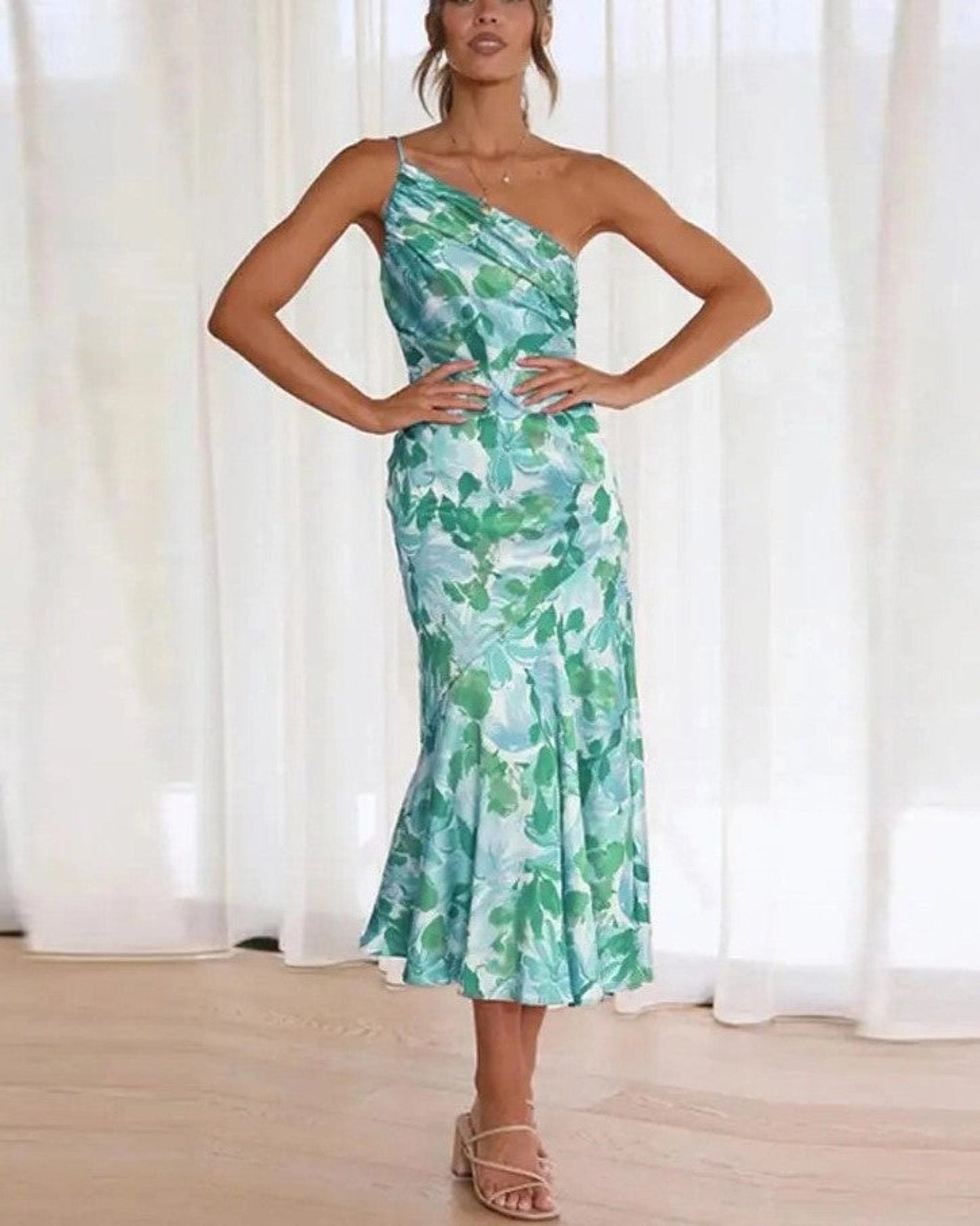 Sienna - Asymmetrical dress